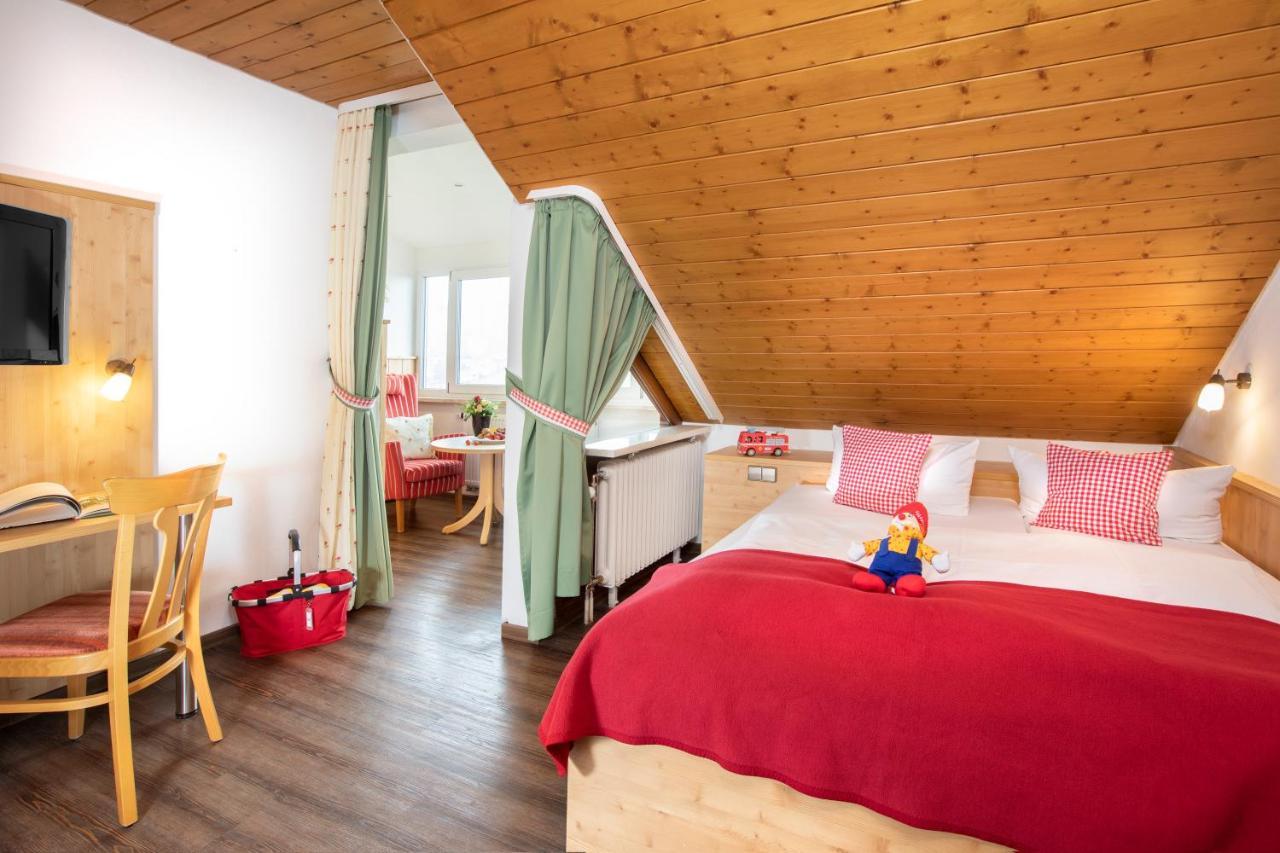 Hotel Engel - Familotel Hochschwarzwald Todtnauberg Eksteriør billede
