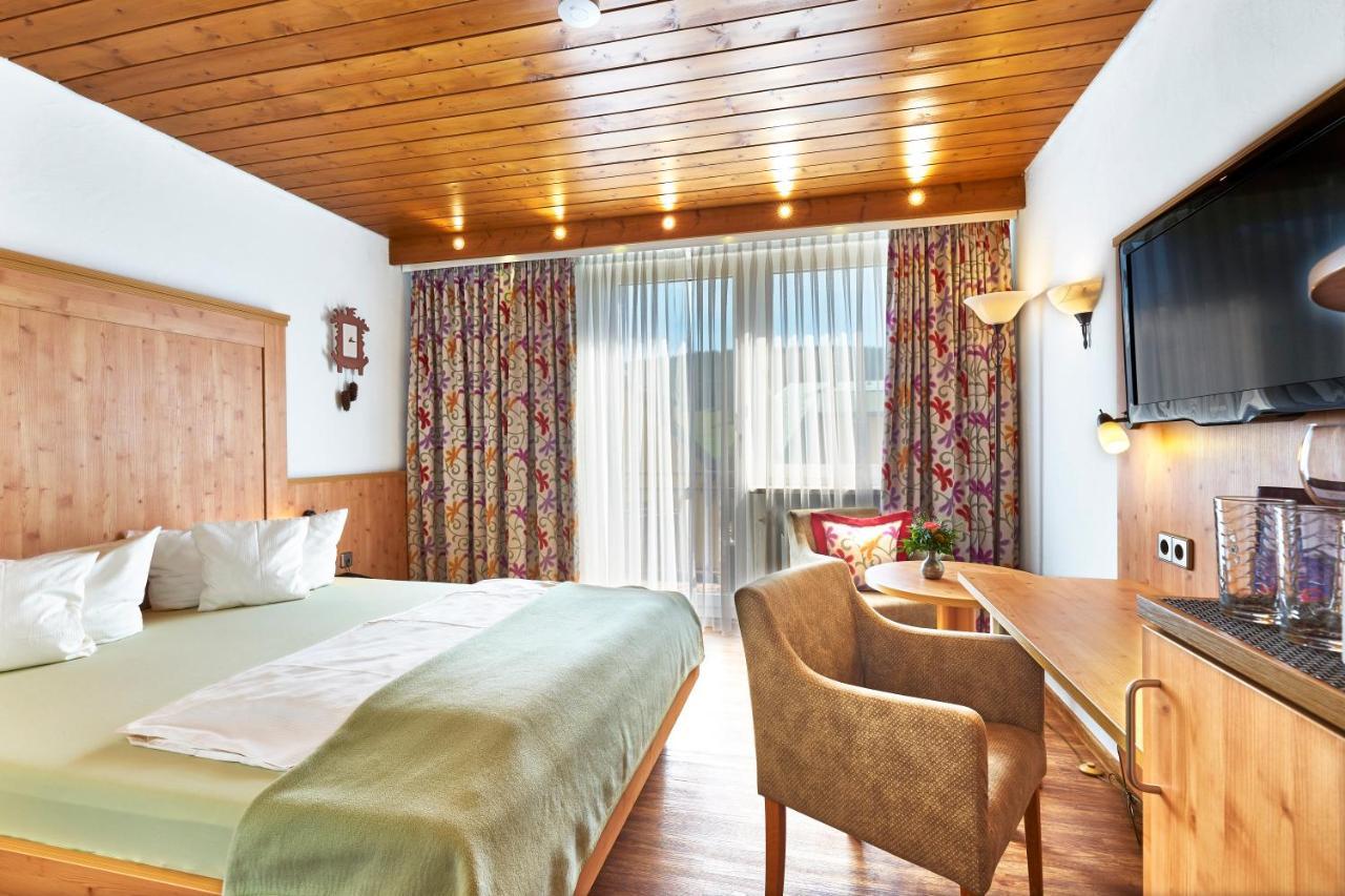 Hotel Engel - Familotel Hochschwarzwald Todtnauberg Eksteriør billede